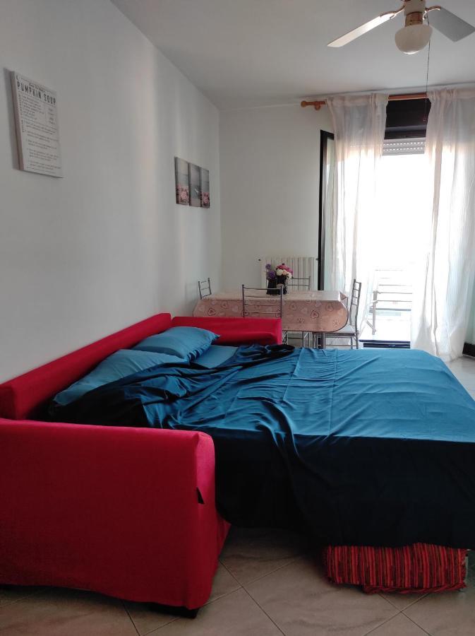 A Casa Di Nonno Pino Apartment บารี ภายนอก รูปภาพ
